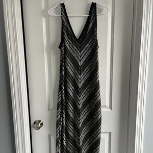 v-neck olive green/black long dress
